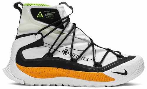 Giày Nike ACG chống thấm nước